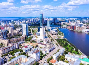 Средняя зарплата в Екатеринбурге в 2022 году