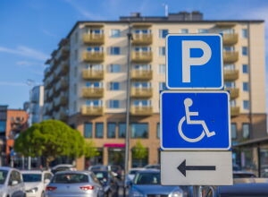 Парковка для инвалидов: какова зона действия